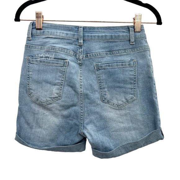 Shein Light Stone Wash Rolled Hem Jean Shorts Size 25 - Picture 2 of 3